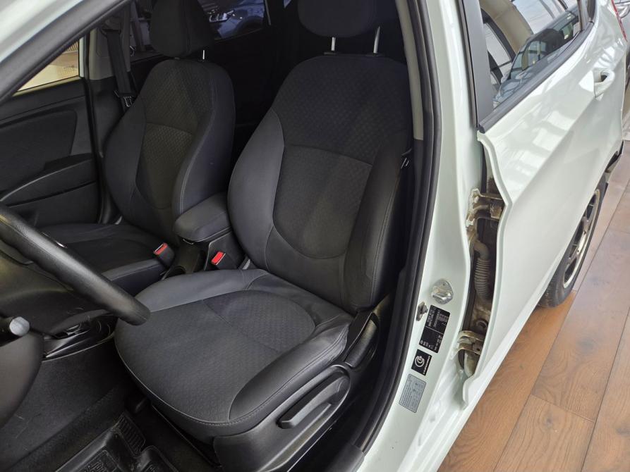 Hyundai Solaris I Саратов  - изображение 16