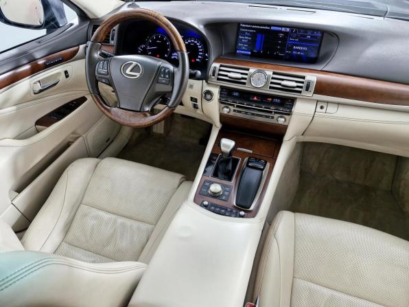 Lexus LS IV Рестайлинг 2 с пробегом 2012 года, цена 2 469 000 рублей, 214123 км, седан, Автокод Объявления