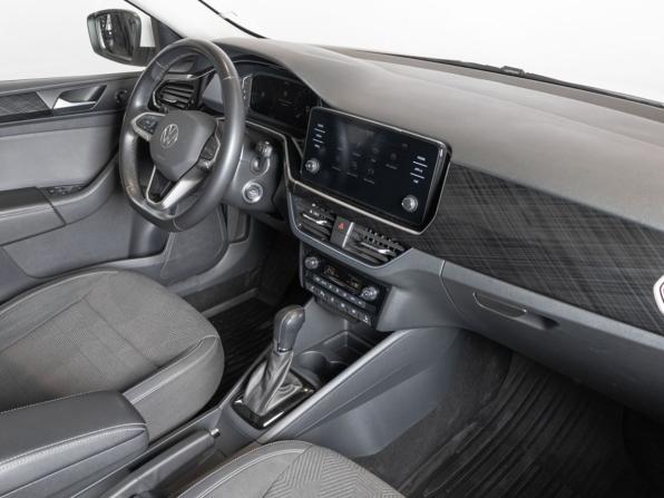 Volkswagen Polo VI с пробегом 2022 года, цена 1 969 951 рубль, 63000 км, лифтбек, Автокод Объявления