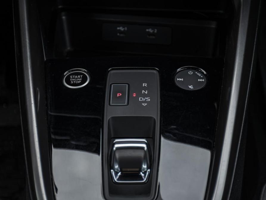 Audi A3 IV (8Y) Москва  - изображение 13