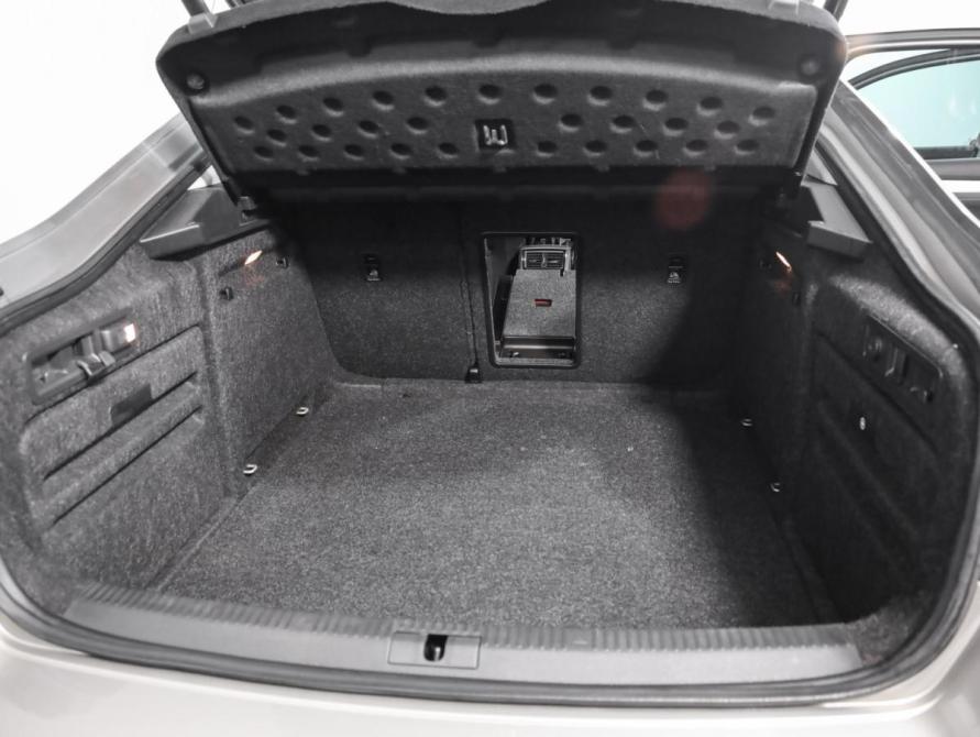 Skoda Superb III Санкт-Петербург  - изображение 29