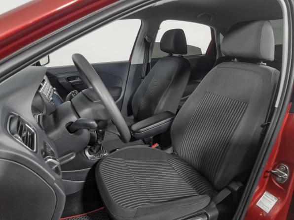 Volkswagen Polo V с пробегом 2012 года, цена 639 000 рублей, 230934 км, седан, Автокод Объявления