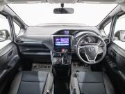 Toyota Voxy III (R80) Иркутск  - изображение 32
