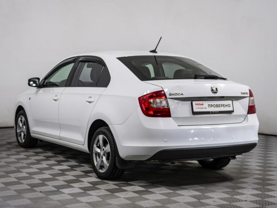 Skoda Rapid I Рестайлинг Москва  - изображение 8