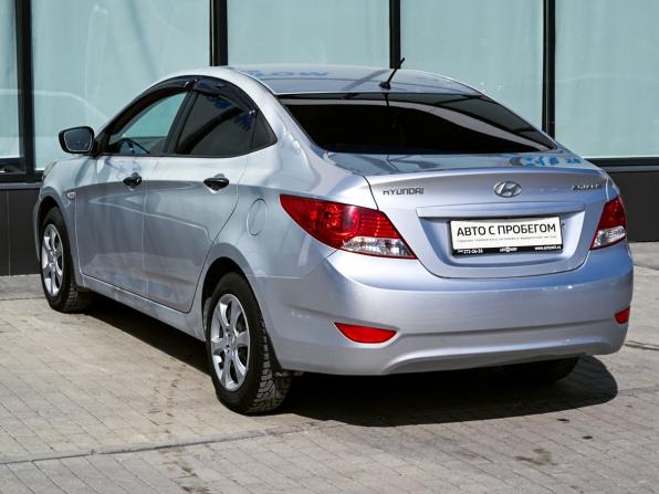 Hyundai Solaris I с пробегом 2011 года, цена 689 000 рублей, 175309 км, седан, Автокод Объявления