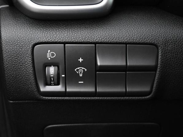 Kia Sportage IV Рестайлинг с пробегом 2020 года, цена 1 889 000 рублей, 74143 км, внедорожник, Автокод Объявления