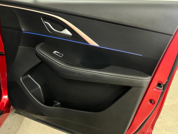 Omoda C5 I с пробегом 2023 года, цена 1 749 000 рублей, 35420 км, внедорожник, Автокод Объявления