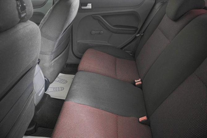 Ford Focus II с пробегом 2007 года, цена 529 000 рублей, 300000 км, седан, Автокод Объявления