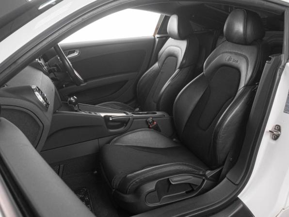 Audi TT II (8J) Рестайлинг с пробегом 2012 года, цена 1 729 000 рублей, 93726 км, купе, Автокод Объявления