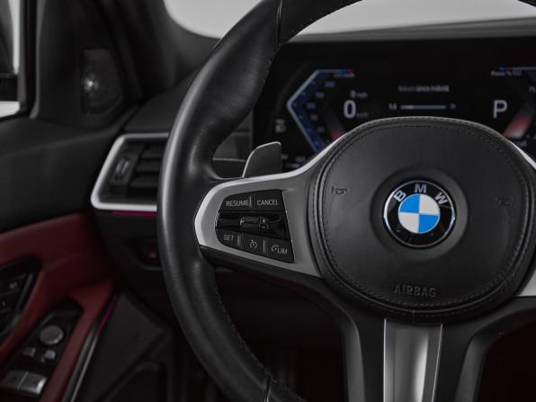 BMW 3 серии VII (G2x) Рестайлинг с пробегом 2023 года, цена 5 541 000 рублей, 23800 км, седан, Автокод Объявления