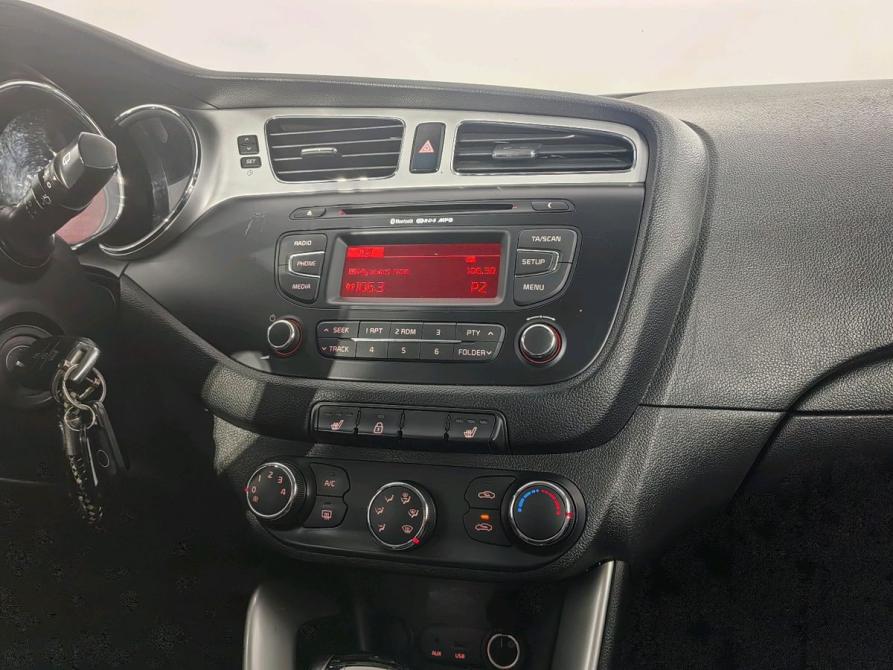 Kia Ceed II Санкт-Петербург  - изображение 22