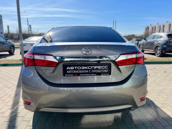 Toyota Corolla XI (E160 E170 E180) с пробегом 2014 года, цена 1 050 000 рублей, 189000 км, седан, Автокод Объявления