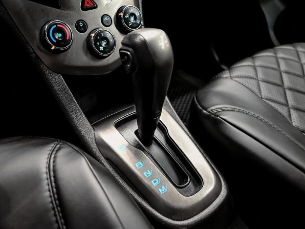 Chevrolet Aveo II с пробегом 2013 года, цена 660 000 рублей, 165992 км, седан, Автокод Объявления