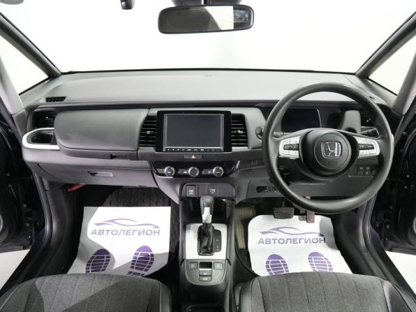 Honda Fit IV с пробегом 2020 года, цена 1 390 000 рублей, 102620 км, хэтчбек, Автокод Объявления