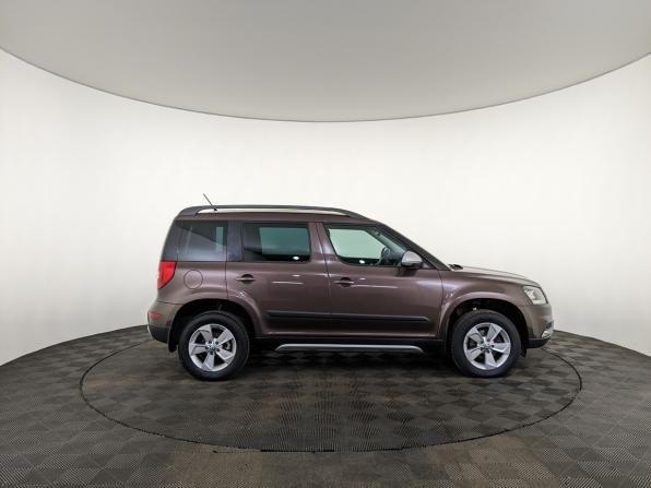 Skoda Yeti I Рестайлинг с пробегом 2014 года, цена 1 280 000 рублей, 66239 км, внедорожник, Автокод Объявления