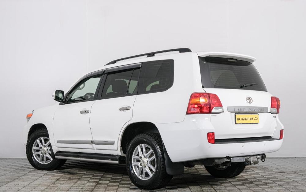 Toyota Land Cruiser 200 Series Рестайлинг 1 Красноярск  - изображение 5