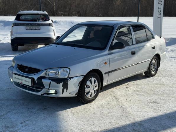 Hyundai Accent II с пробегом 2004 года, цена 200 000 рублей, 307118 км, седан, Автокод Объявления
