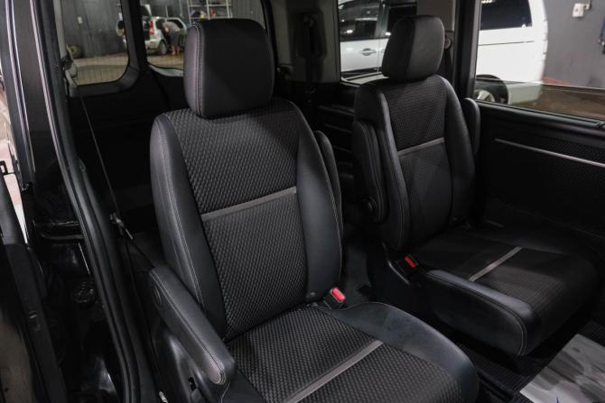 Honda Stepwgn V с пробегом 2015 года, цена 1 799 000 рублей, 87000 км, минивэн, Автокод Объявления