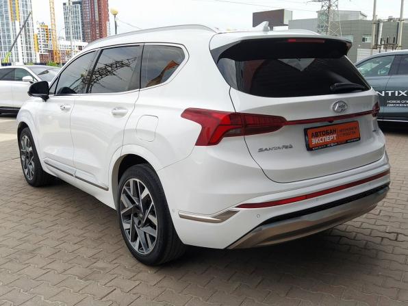 Hyundai Santa Fe IV Рестайлинг с пробегом 2021 года, цена 4 200 000 рублей, 65492 км, внедорожник, Автокод Объявления