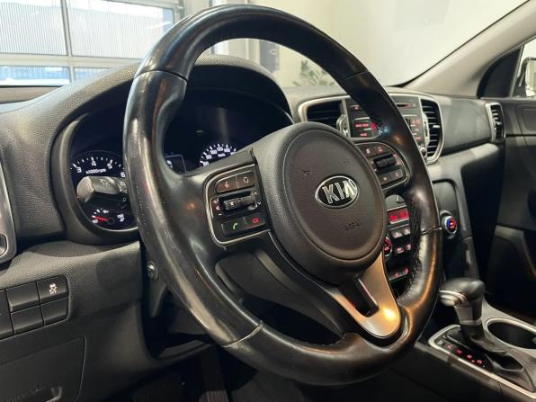 Kia Sportage IV с пробегом 2017 года, цена 1 592 000 рублей, 212034 км, внедорожник, Автокод Объявления