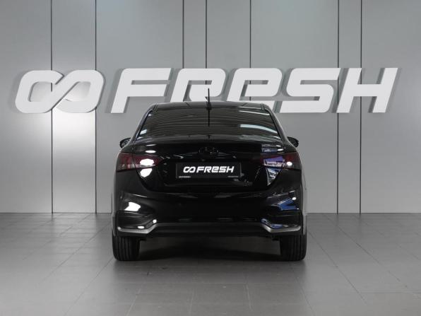 Hyundai Solaris II с пробегом 2018 года, цена 1 550 000 рублей, 97000 км, седан, Автокод Объявления