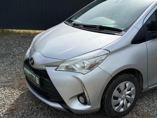 Toyota Vitz III (XP130) Рестайлинг 2 с пробегом 2019 года, цена 979 000 рублей, 108862 км, хэтчбек, Автокод Объявления