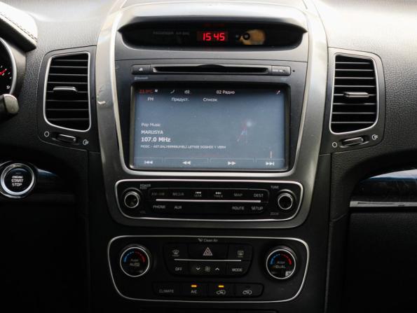 Kia Sorento II Рестайлинг с пробегом 2014 года, цена 1 870 000 рублей, 203846 км, внедорожник, Автокод Объявления
