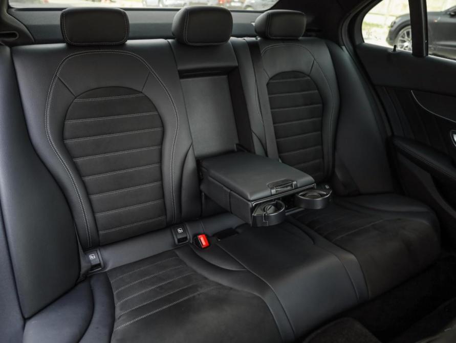Mercedes-Benz C-Класс IV (W205) Рестайлинг Санкт-Петербург  - изображение 27