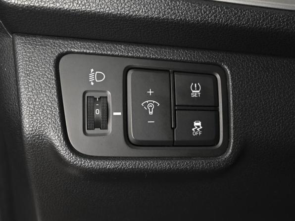 Hyundai Solaris II с пробегом 2019 года, цена 1 184 000 рублей, 143384 км, седан, Автокод Объявления