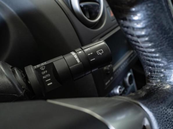 Nissan Qashqai I Рестайлинг с пробегом 2013 года, цена 1 070 000 рублей, 181004 км, внедорожник, Автокод Объявления