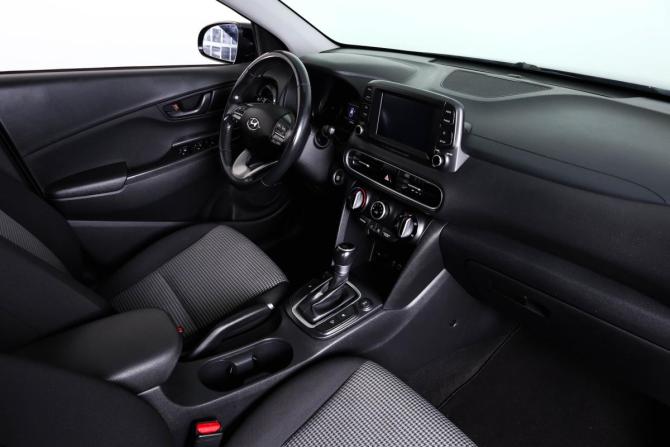 Hyundai Kona I с пробегом 2019 года, цена 1 999 000 рублей, 51000 км, внедорожник, Автокод Объявления