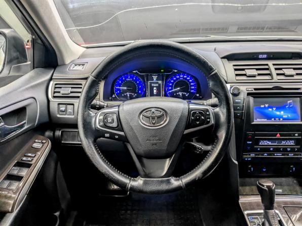 Toyota Camry VII (XV50) Рестайлинг с пробегом 2016 года, цена 1 550 000 рублей, 227573 км, седан, Автокод Объявления