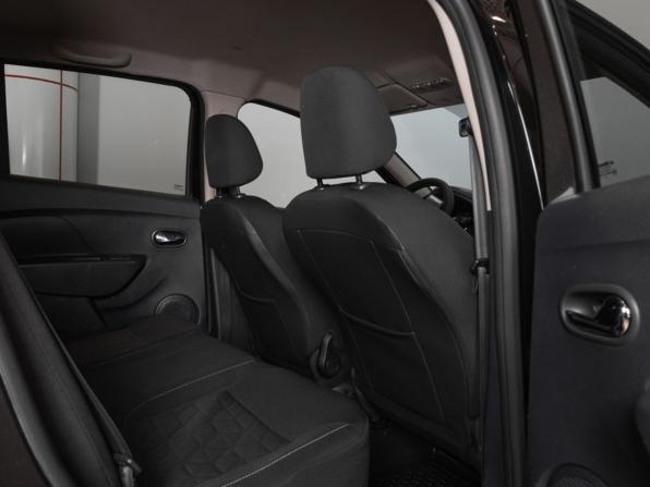 Renault Sandero II с пробегом 2016 года, цена 879 658 рублей, 125600 км, хэтчбек, Автокод Объявления