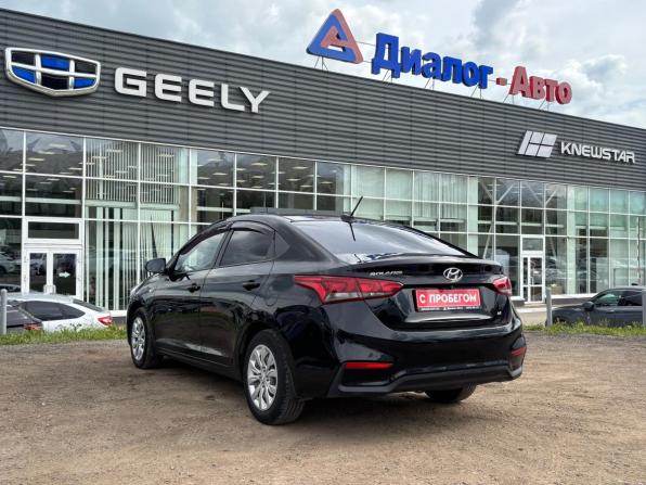 Hyundai Solaris II с пробегом 2017 года, цена 1 150 000 рублей, 104000 км, седан, Автокод Объявления