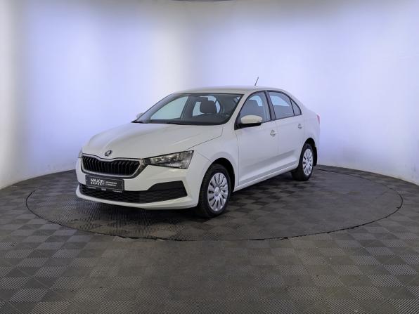 Skoda Rapid II с пробегом 2021 года, цена 1 260 000 рублей, 195246 км, лифтбек, Автокод Объявления