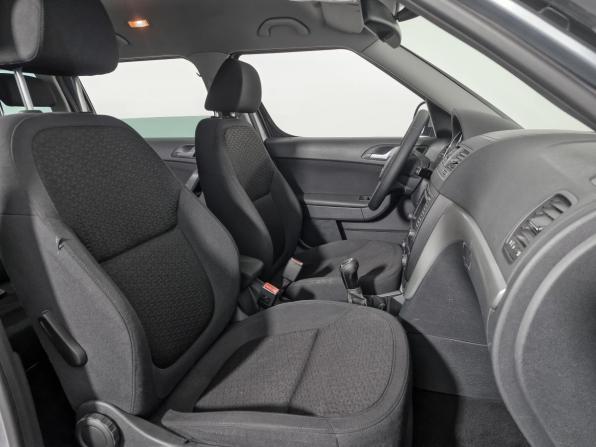 Skoda Yeti I с пробегом 2010 года, цена 669 000 рублей, 252587 км, внедорожник, Автокод Объявления