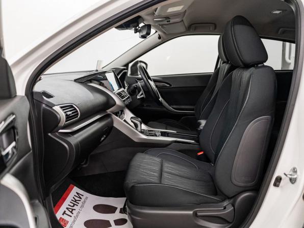 Mitsubishi Eclipse Cross I с пробегом 2018 года, цена 2 200 000 рублей, 92700 км, внедорожник, Автокод Объявления