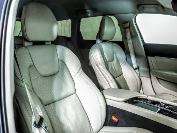 Volvo V90 Cross Country I с пробегом 2017 года, цена 2 580 000 рублей, 181249 км, универсал, Автокод Объявления