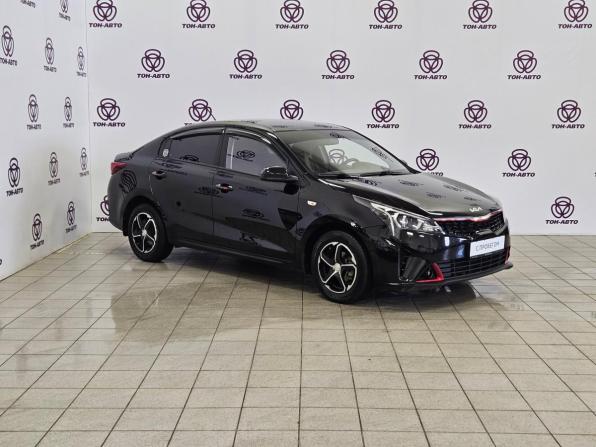 Kia Rio IV Рестайлинг с пробегом 2021 года, цена 1 695 000 рублей, 89890 км, седан, Автокод Объявления