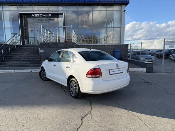 Volkswagen Polo V с пробегом 2013 года, цена 820 000 рублей, 83775 км, седан, Автокод Объявления