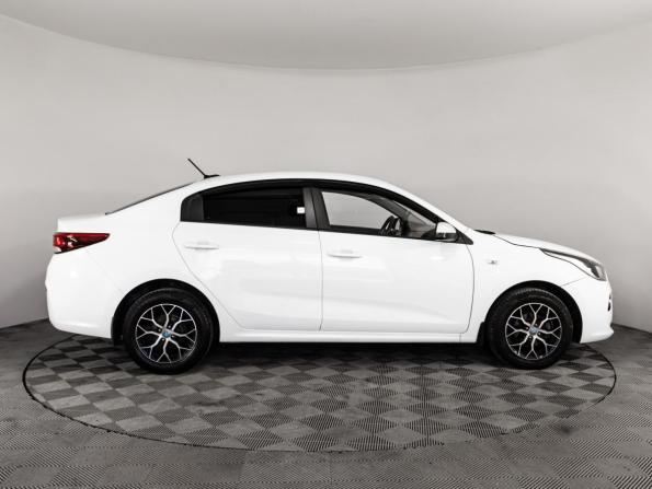 Kia Rio IV с пробегом 2020 года, цена 1 399 000 рублей, 90220 км, седан, Автокод Объявления