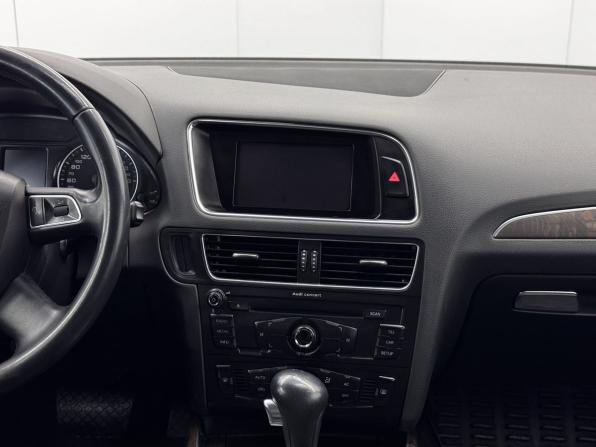 Audi Q5 I (8R) с пробегом 2010 года, цена 1 569 000 рублей, 130090 км, внедорожник, Автокод Объявления