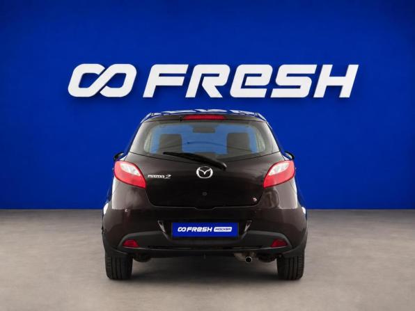 Mazda 2 II Рестайлинг (DE2) с пробегом 2010 года, цена 677 077 рублей, 151776 км, хэтчбек, Автокод Объявления