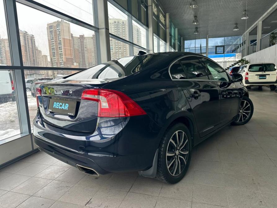 Volvo S60 II Рестайлинг Санкт-Петербург  - изображение 38