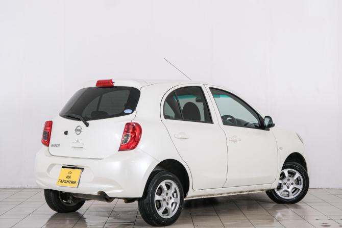 Nissan March IV (K13) Рестайлинг с пробегом 2018 года, цена 899 000 рублей, 122000 км, хэтчбек, Автокод Объявления