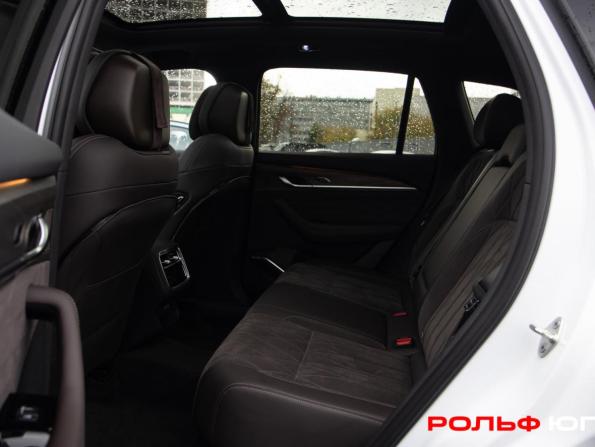 Geely Monjaro I Рестайлинг 2 (China Market) с пробегом 2025 года, цена 3 728 000 рублей, 19153 км, внедорожник, Автокод Объявления