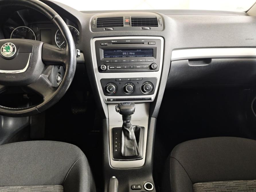 Skoda Octavia II (A5) Рестайлинг Москва  - изображение 14