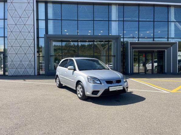 Kia Rio II Рестайлинг с пробегом 2011 года, цена 525 000 рублей, 202343 км, хэтчбек, Автокод Объявления