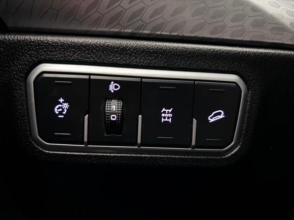 Haval F7x I Рестайлинг с пробегом 2023 года, цена 1 995 000 рублей, 93139 км, внедорожник, Автокод Объявления