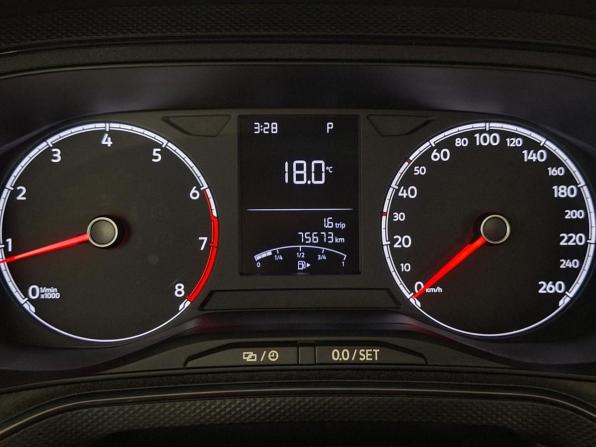 Volkswagen Polo VI с пробегом 2021 года, цена 1 349 000 рублей, 75672 км, лифтбек, Автокод Объявления